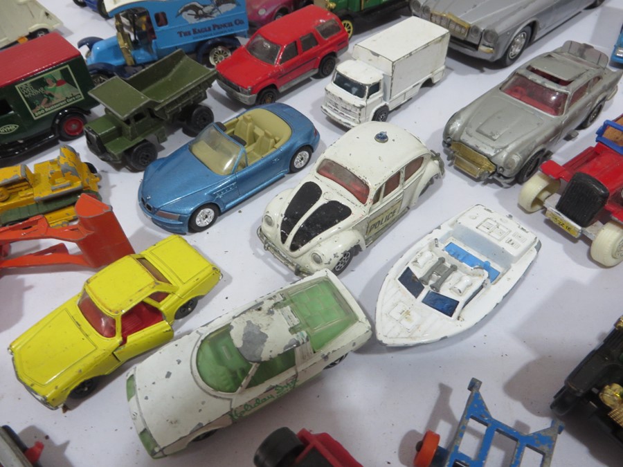 A collection of various diecast vehicles including Corgi, Tonka etc - Image 8 of 32