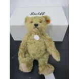 A boxed Steiff Classic 1920 bear with growler