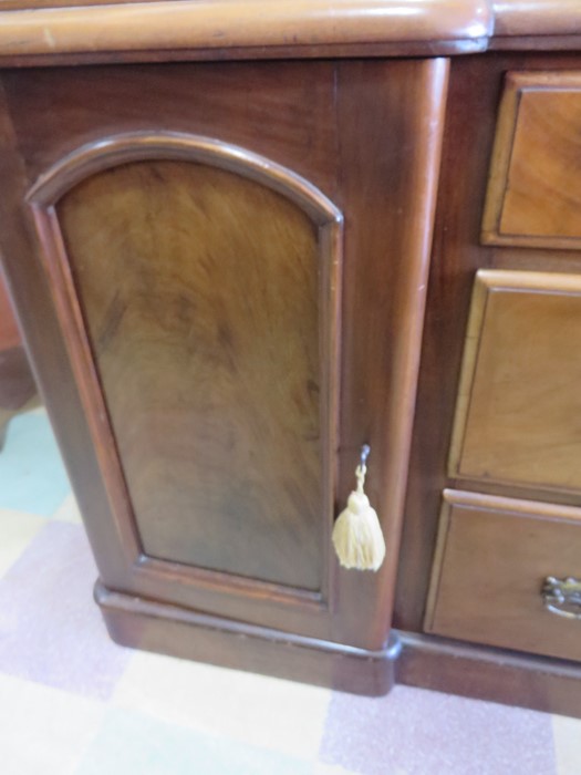 A Victorian sideboard/dresser base with two cupboard and three drawers - two keys in office - Image 4 of 12