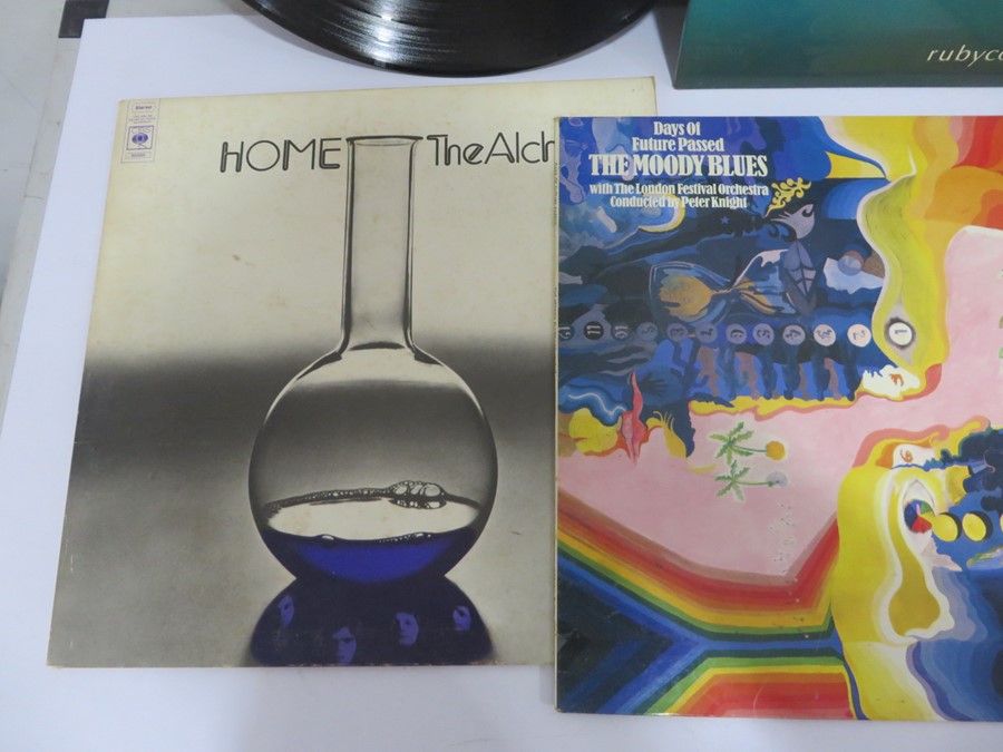 A collection of records and singles including Pink Floyd, Jethro Tull, Meat Loaf, Paul McCartney, - Image 22 of 49