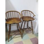 A pair of oak bar stools, 1 A/F