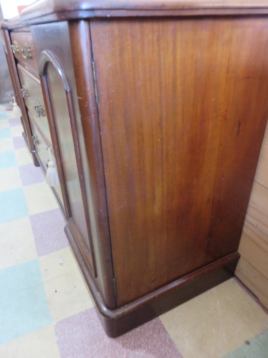 A Victorian sideboard/dresser base with two cupboard and three drawers - two keys in office - Image 5 of 12