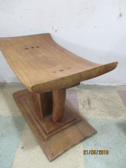 An Ashanti stool - Image 2 of 4