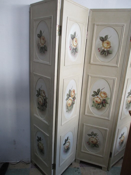 A hand painted four fold screen decorated with flowers - Image 2 of 5