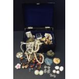 A collection of costume jewellery etc.