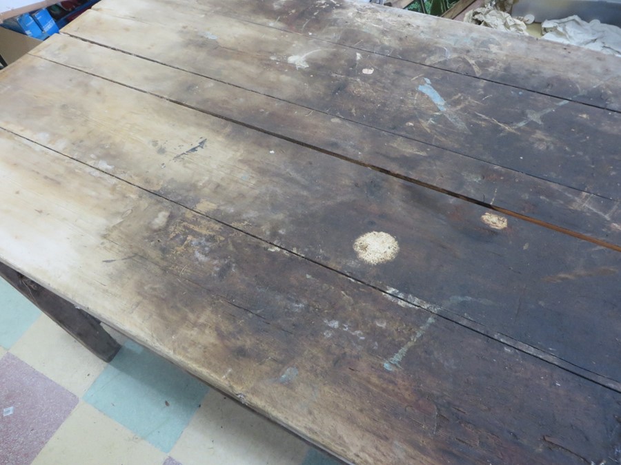 A vintage pine workbench/table with metal supports, approx 6 ft length - Image 3 of 7