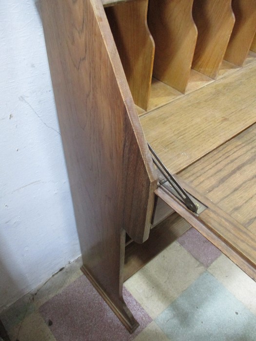 An oak student bureau- key in office - Image 5 of 5