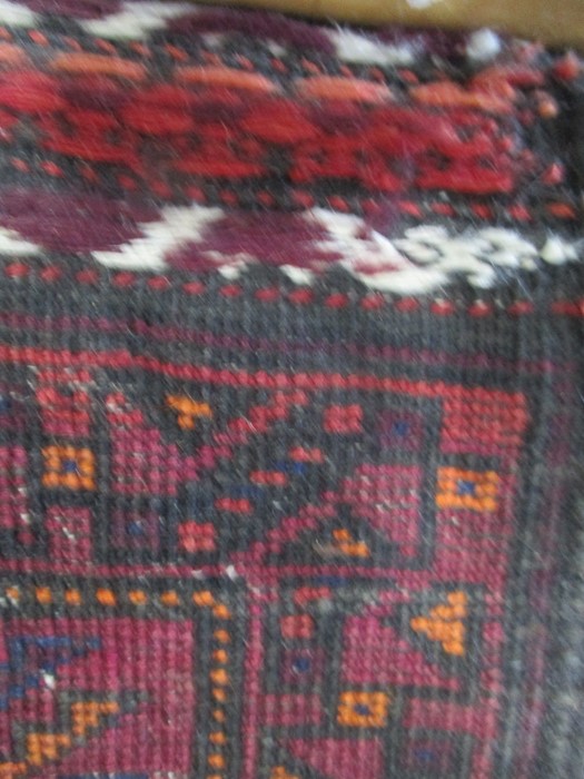A red ground rug - Image 5 of 6