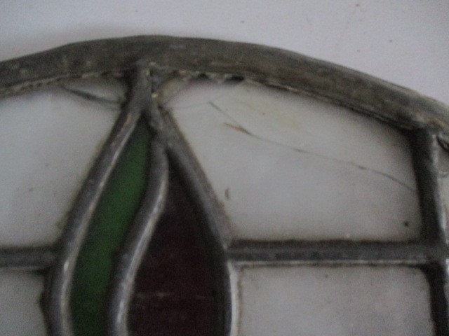 A collection of wooden curtain rings, hinges, basket, photo frames etc. - Image 15 of 20
