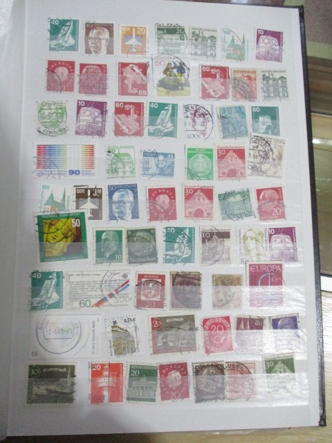 An album of worldwide stamps - Image 42 of 47