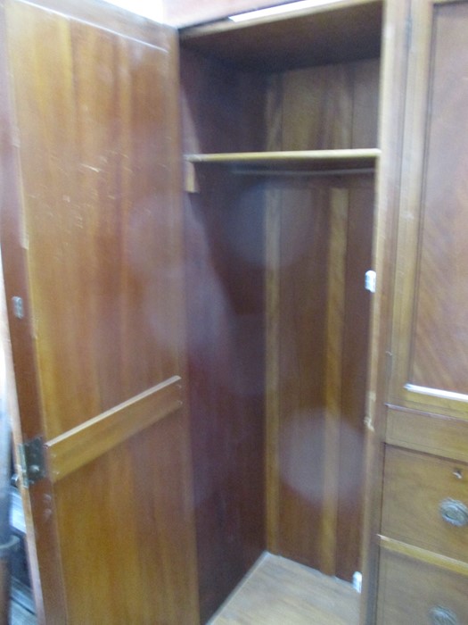 An Edwardian compactum with two mirrored doors, cupboard and drawers under - Image 5 of 7