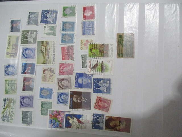 An album of worldwide stamps - Image 38 of 47