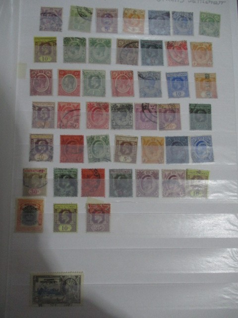An album of worldwide stamps - Image 8 of 47