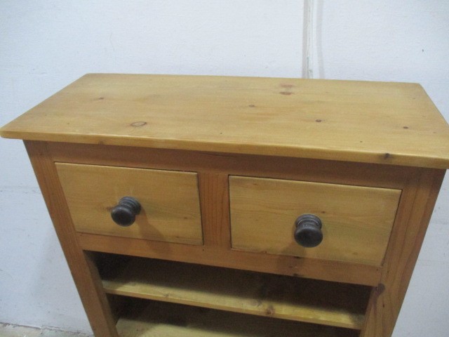 A set of freestanding pine shelves with two drawers above - Image 2 of 5