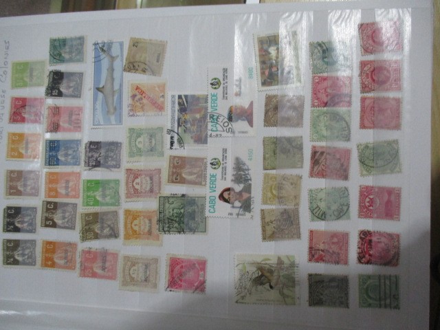 An album of worldwide stamps - Image 7 of 47
