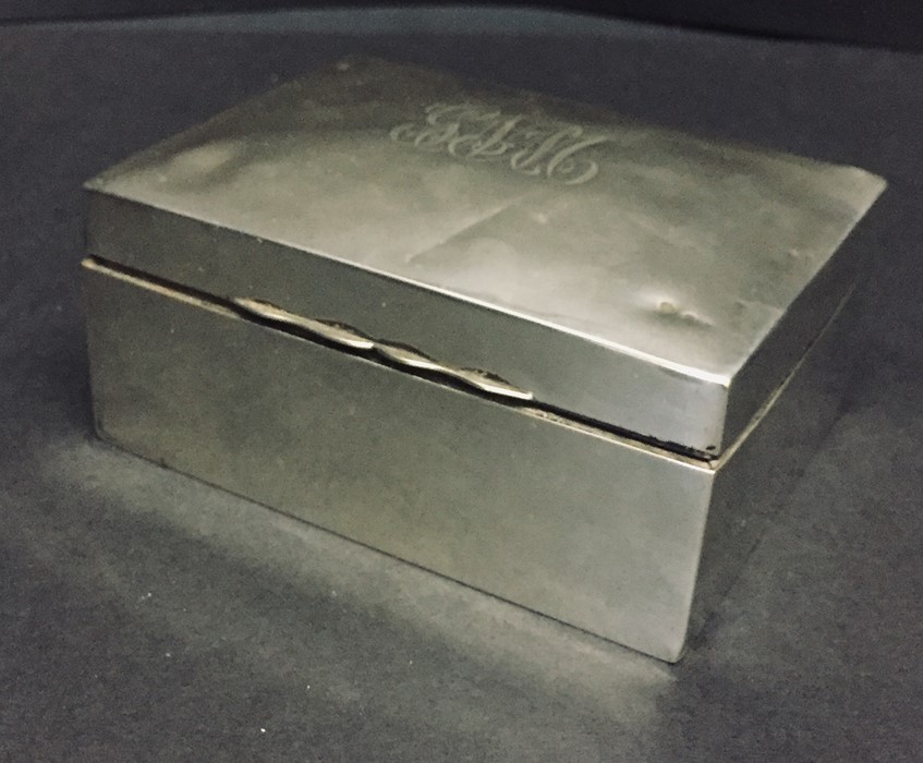 A hallmarked silver cigarette box and miniature tankard. - Image 3 of 5