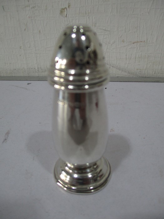 A hallmarked silver pepperette along with a novelty silver plated toast rack and a figure of a duck - Image 7 of 12