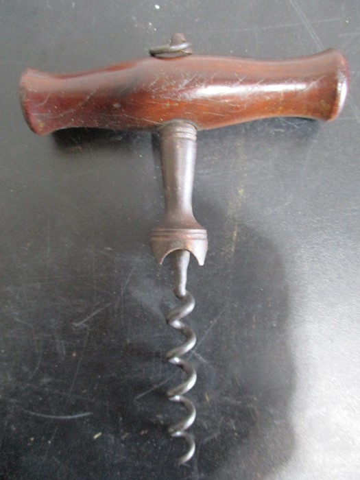 An antique corkscrew, treen and a pipe - Image 3 of 9