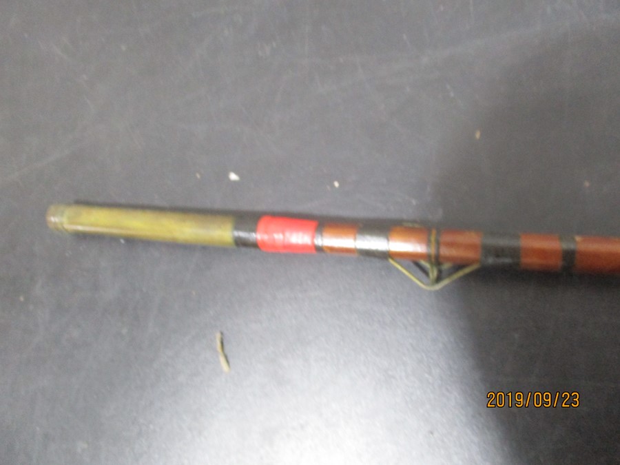 A vintage split cane sea fishing rod A/F - Image 5 of 10