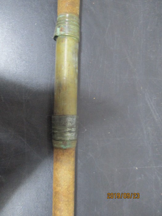 A vintage split cane sea fishing rod A/F - Image 3 of 10
