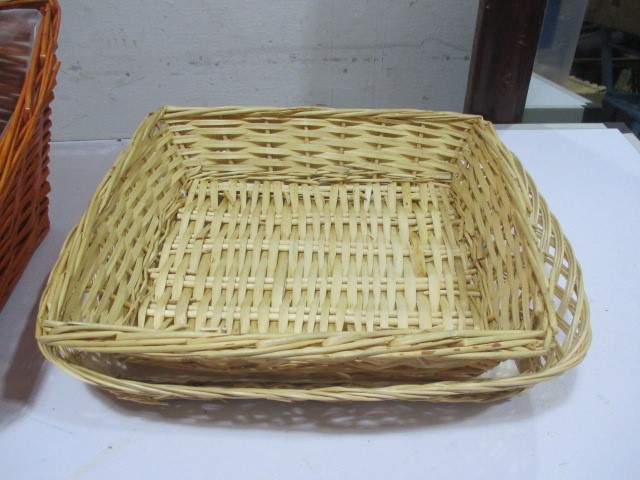 A collection of wooden baskets and trays etc - Image 9 of 9