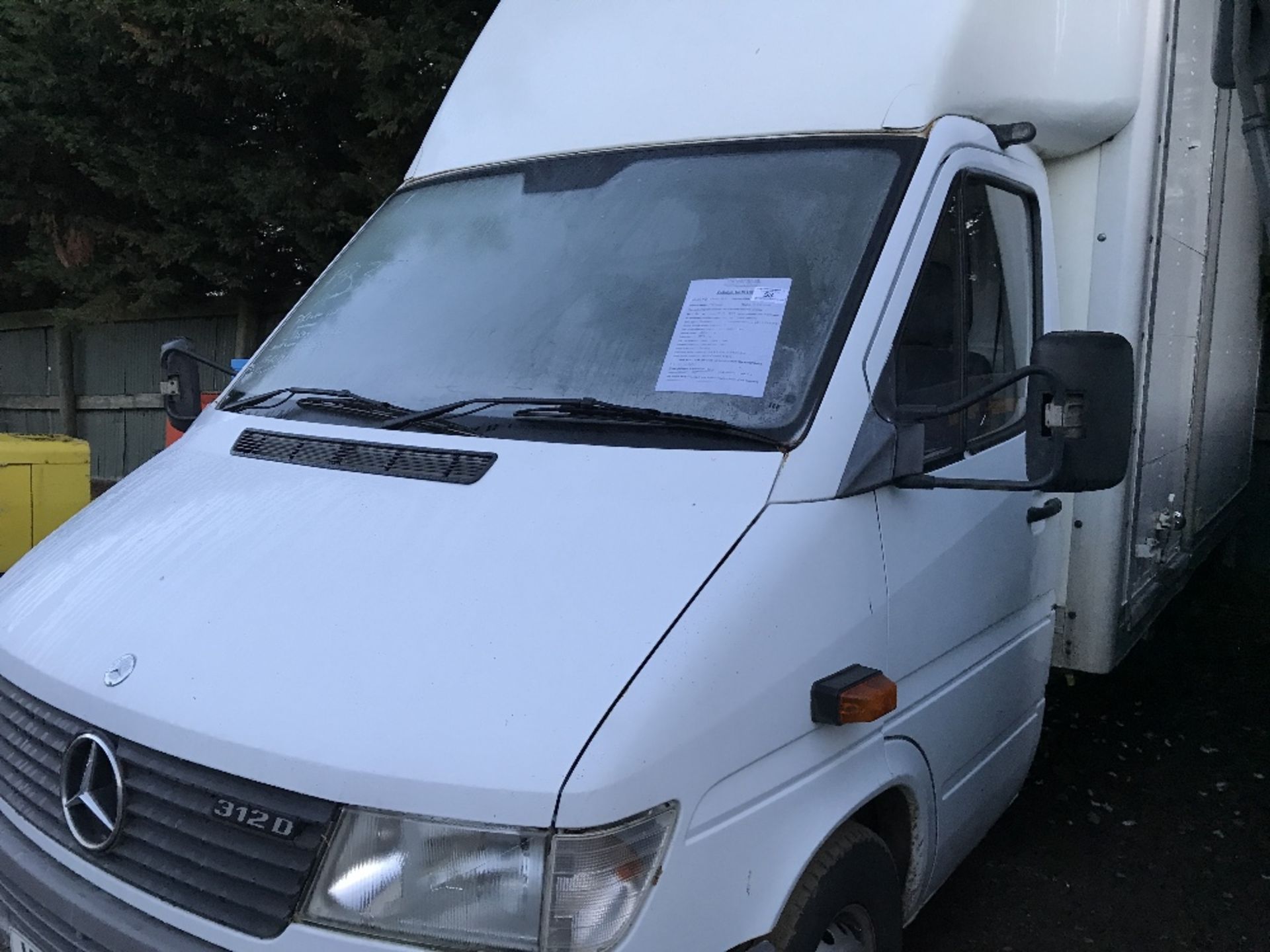 MERCEDES LUTON BODIED VAN C/W TAIL LIFT REG:V460 EUY, TEST TO AUG.2019 NO VAT ON HAMMER PRICE WHEN