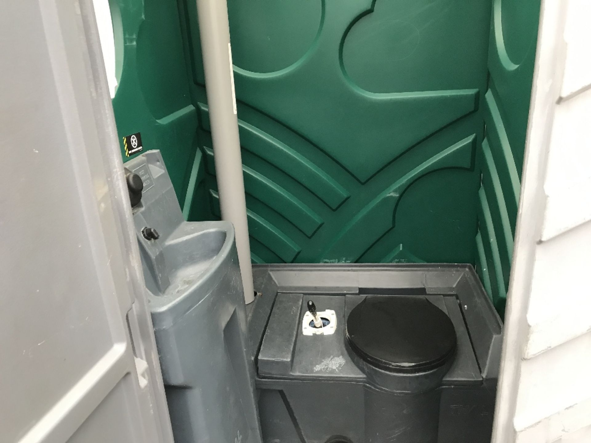 GREEN COLOURED PORTABLE EVENTS/SITE TOILET