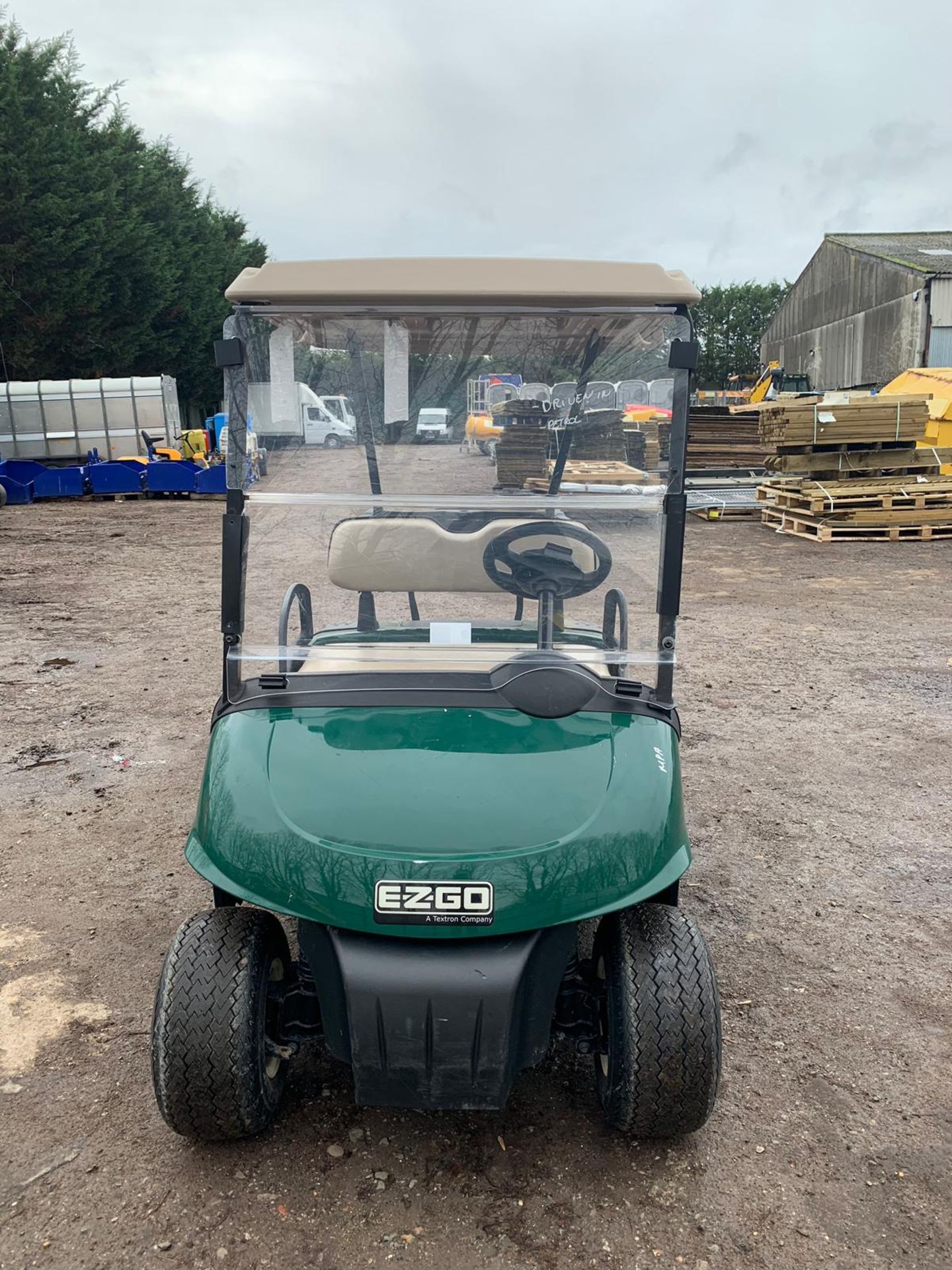 EZGO PETROL ENGINED GOLF BUGGY