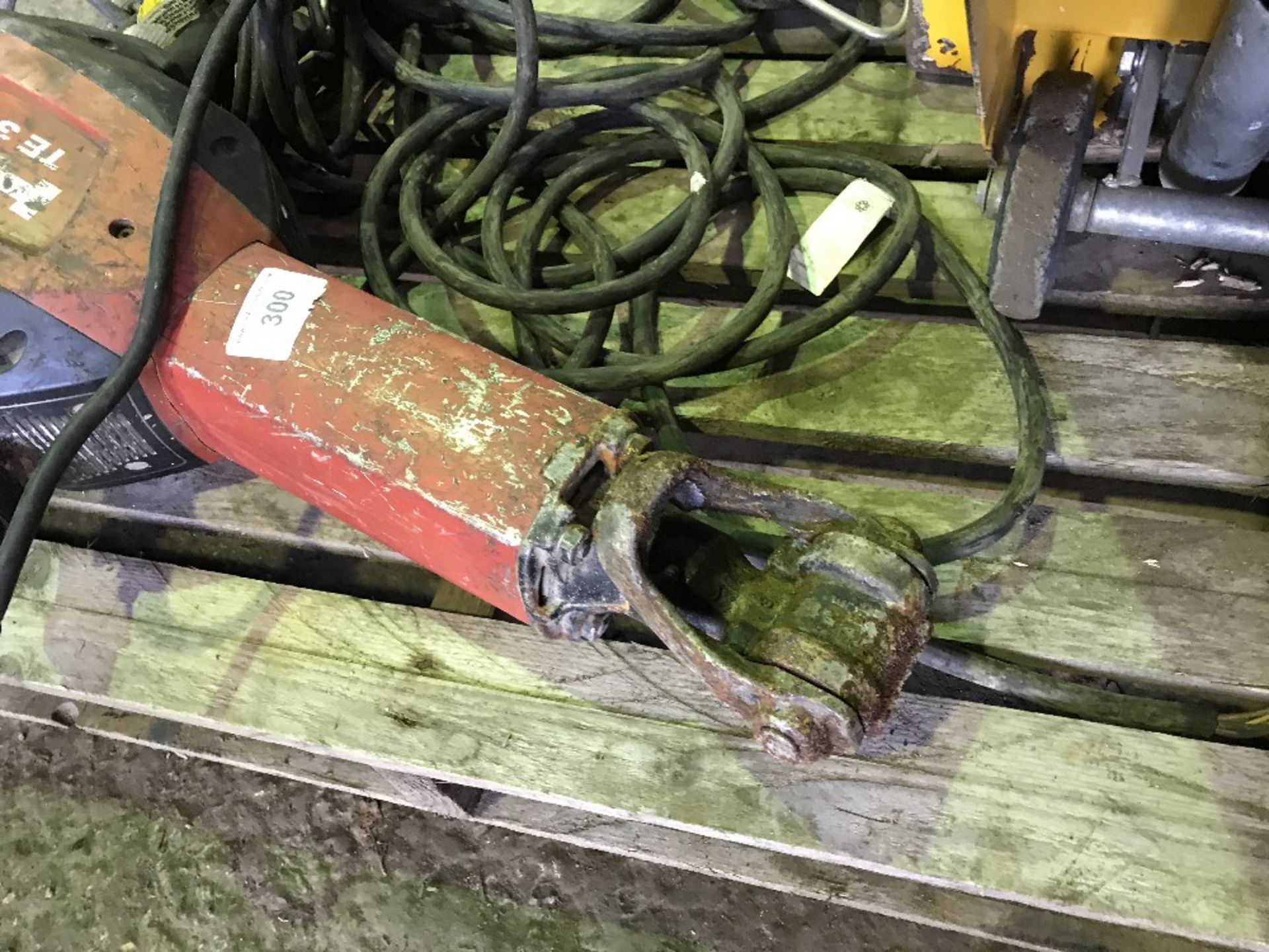 HILTI TE3000 BREAKER - Bild 2 aus 3