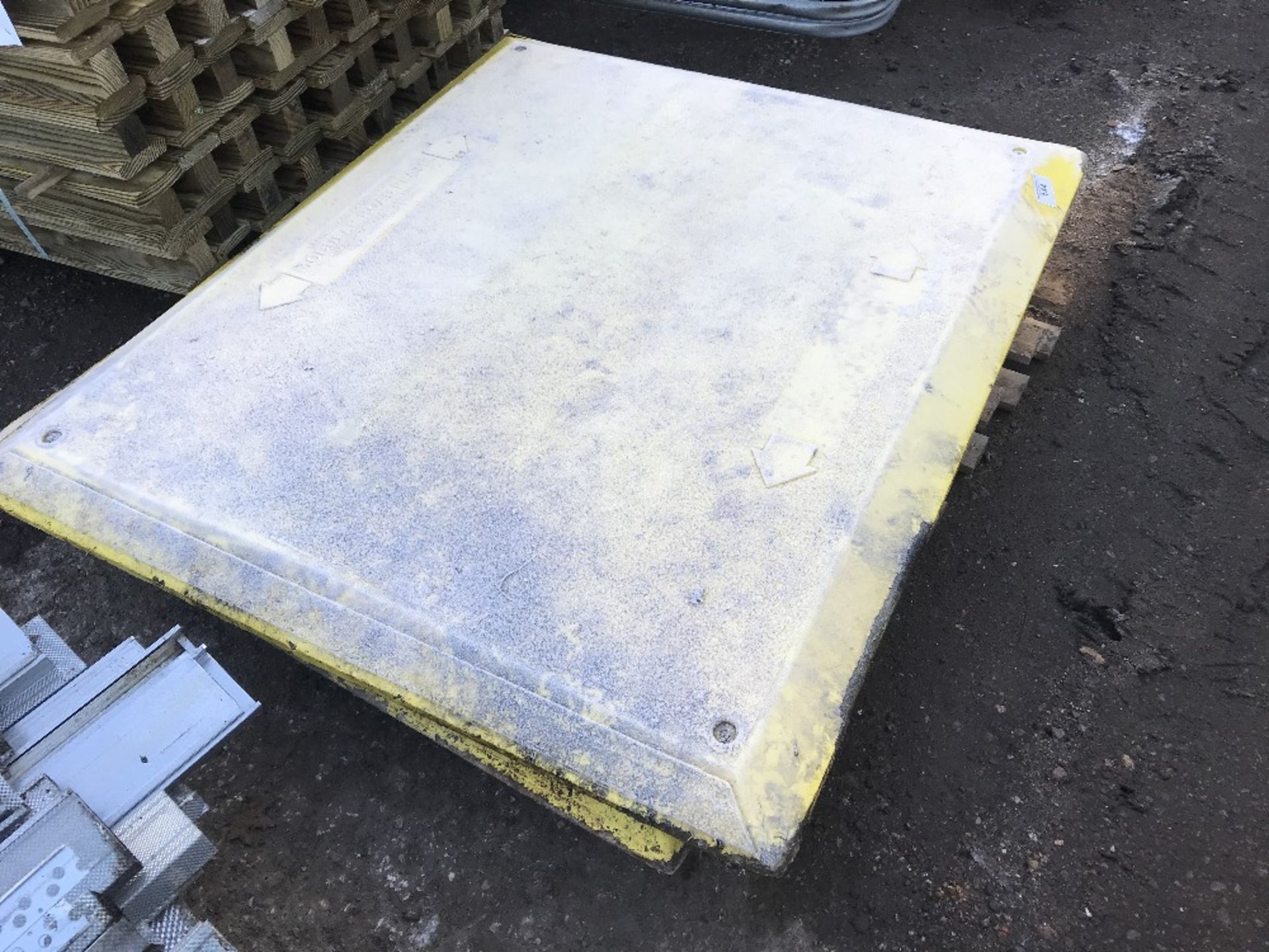 2 X GRP CROSSING PLATES - Bild 2 aus 3