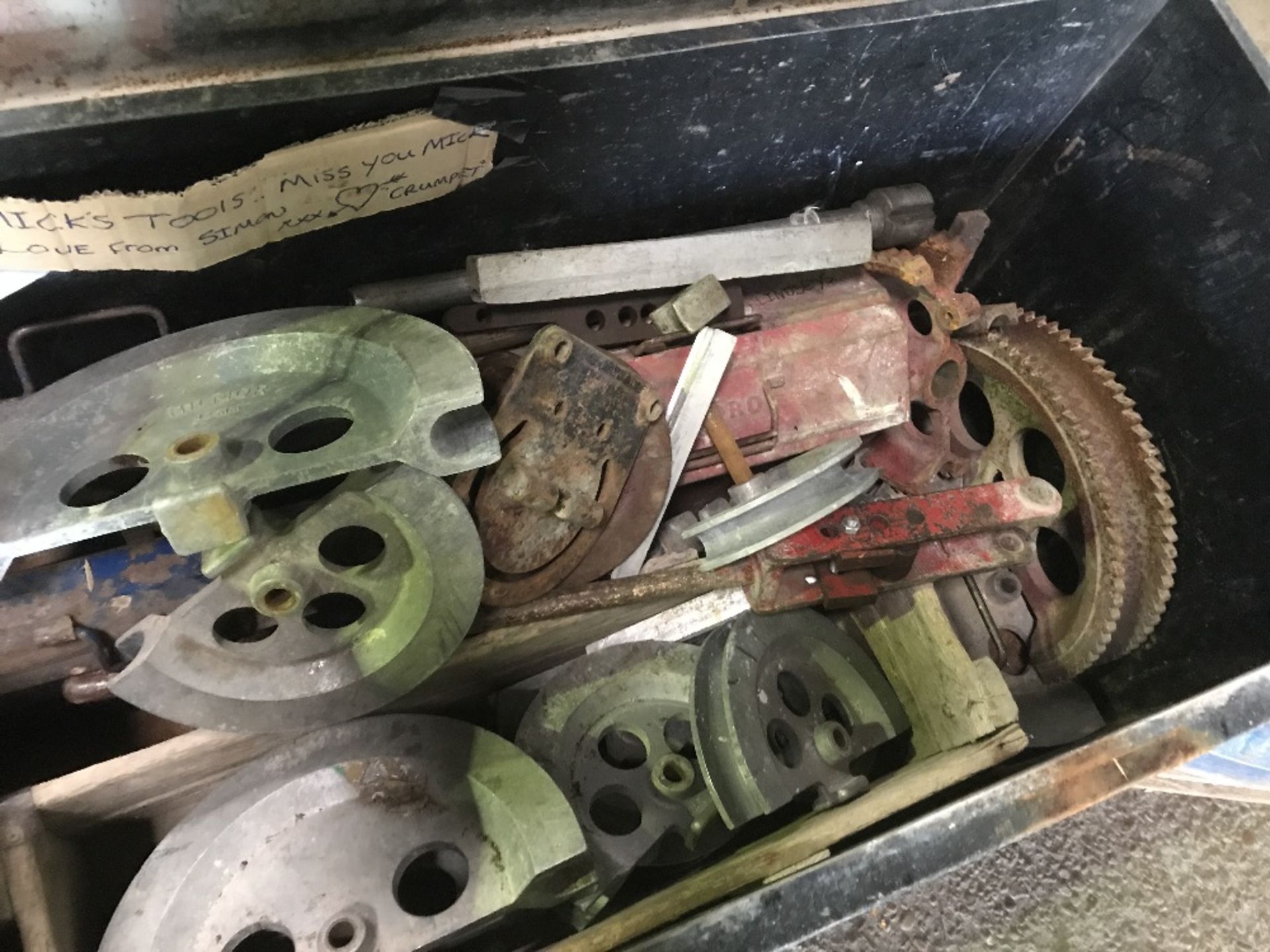 TOOL BOX AND PALLET OF ASSORTED PIPE BENDING FORMS AND SUNDRIES DIRECT FROM TRAINING SCHOOL - Image 2 of 6