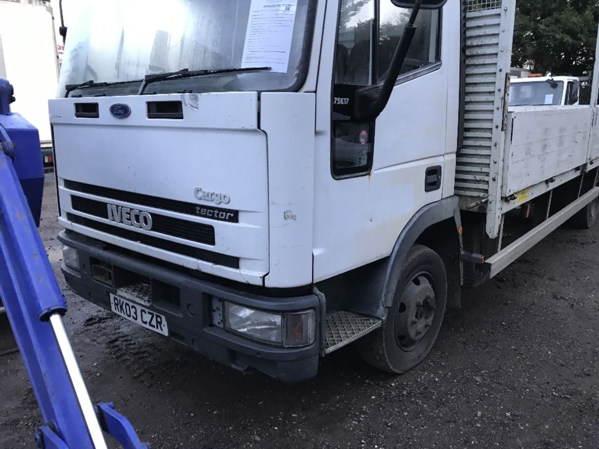 FORD EUROCARGO 22FT FLAT BED 7.5T, REG: RK03 CZR TEST TO JANUARY 2019 WHEN TESTED WAS SEEN TO DRIVE, - Image 4 of 11