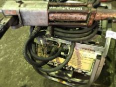 Terex breaker pack c/w hose and gun WHEN TESTED WAS SEEN TO RUN AND PUMP. PRESSURE AND GUN