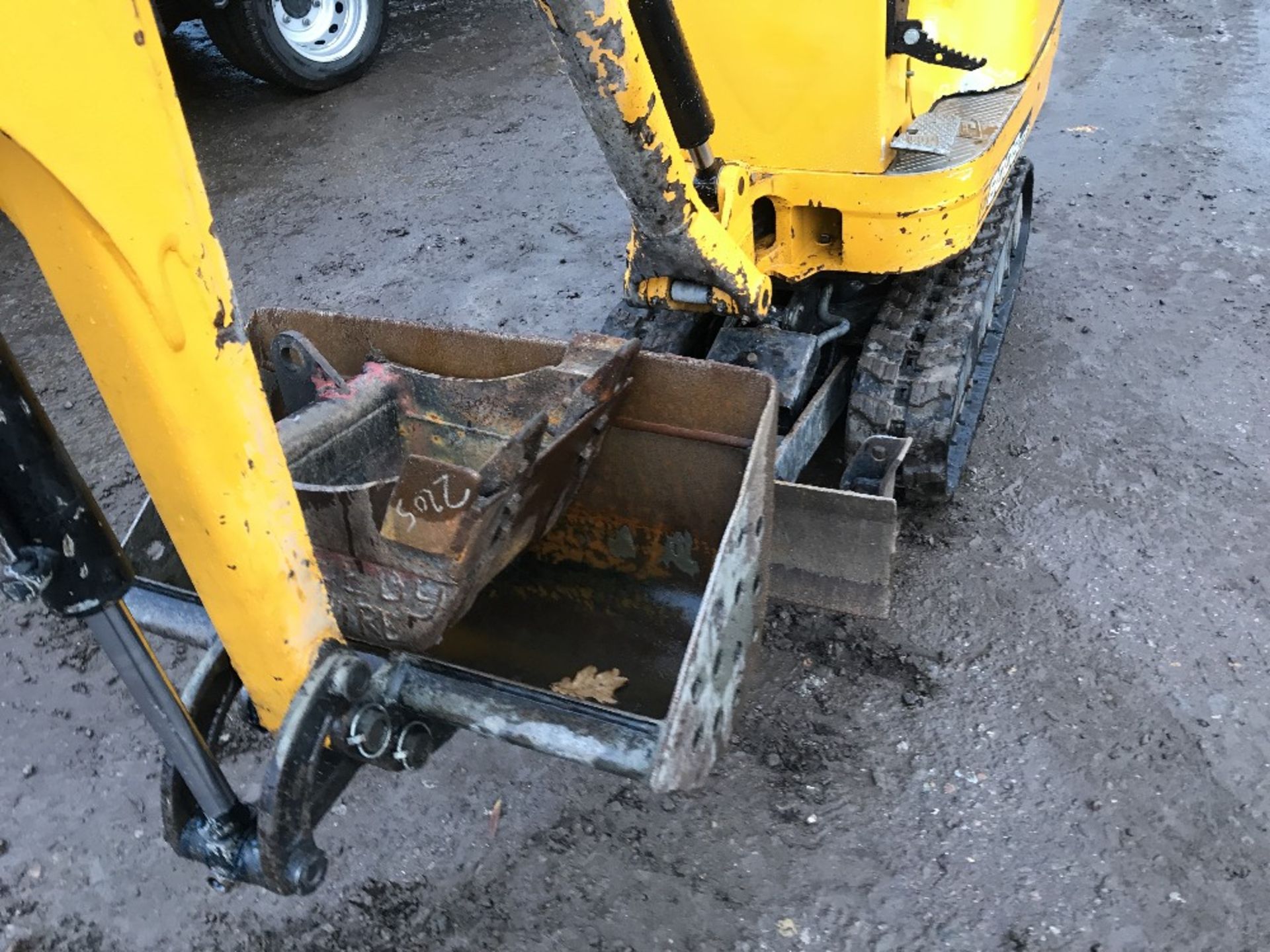 JCB 8008CTS micro excavator, yr2014 build, 1185rec.hrs approx. 2NO BUCKETS SN:JCB08008C02410342 WHEN - Image 2 of 6