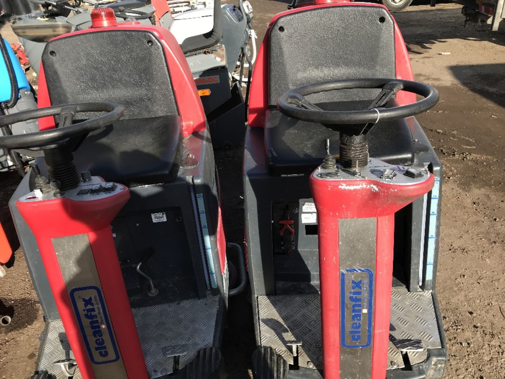 2 X CLEANFIX SAUBER RIDE ON BATTERY SWEEPERS...SOURCED FROM LARGE CONTRACT CLEANING COMPANY.....THIS - Image 2 of 6