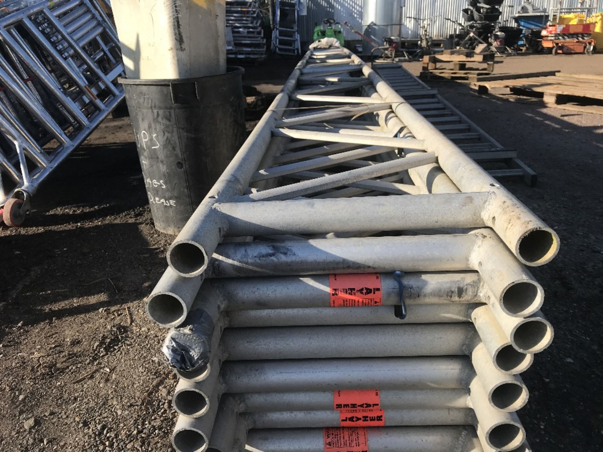 Pack of 10no. Layher aluminium scaffold lattice beams, 25ft length approx. c/w connectors