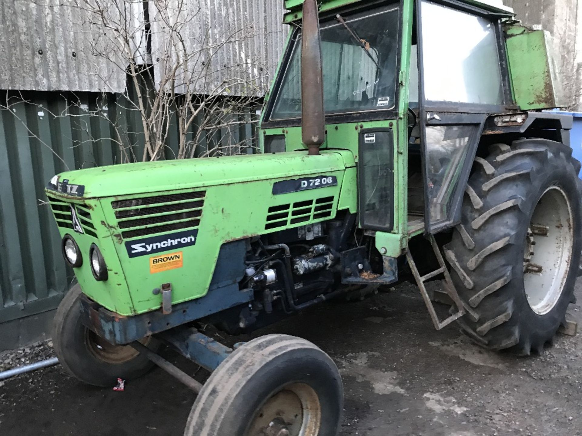 Deutz D7206 Synchron 2wd tractor WHEN TESTED WAS SEEN TO RUN, DRIVE, STEER AND BRAKE - Image 2 of 2