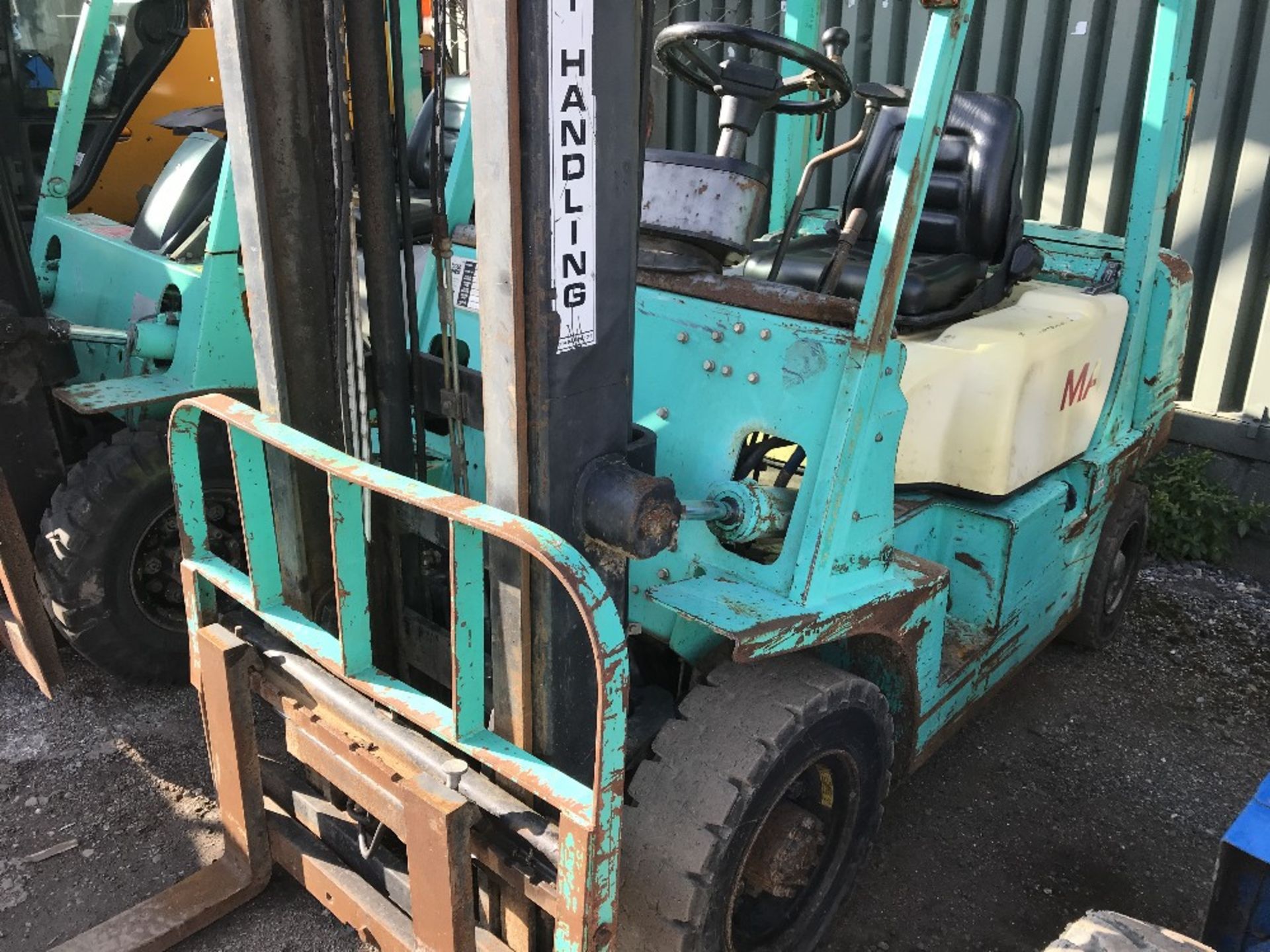 PUMA/YANG DIESEL 2 TONNE FORKLIFT YEAR 1999 SN:3T27877 ….WHEN TESTED WAS SEEN TO DRIVE, STEER AND