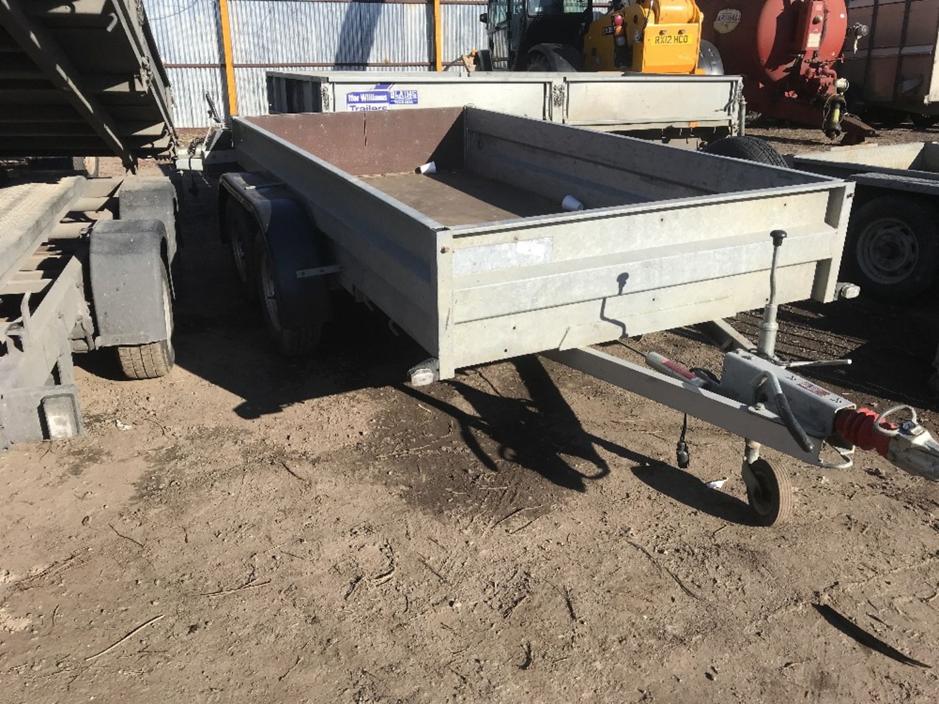 GENERAL PURPOSE TWIN AXLED TRAILER. LITTLE PREVIOUS USEAGE NO VAT ON HAMMER PRICE - Image 6 of 6