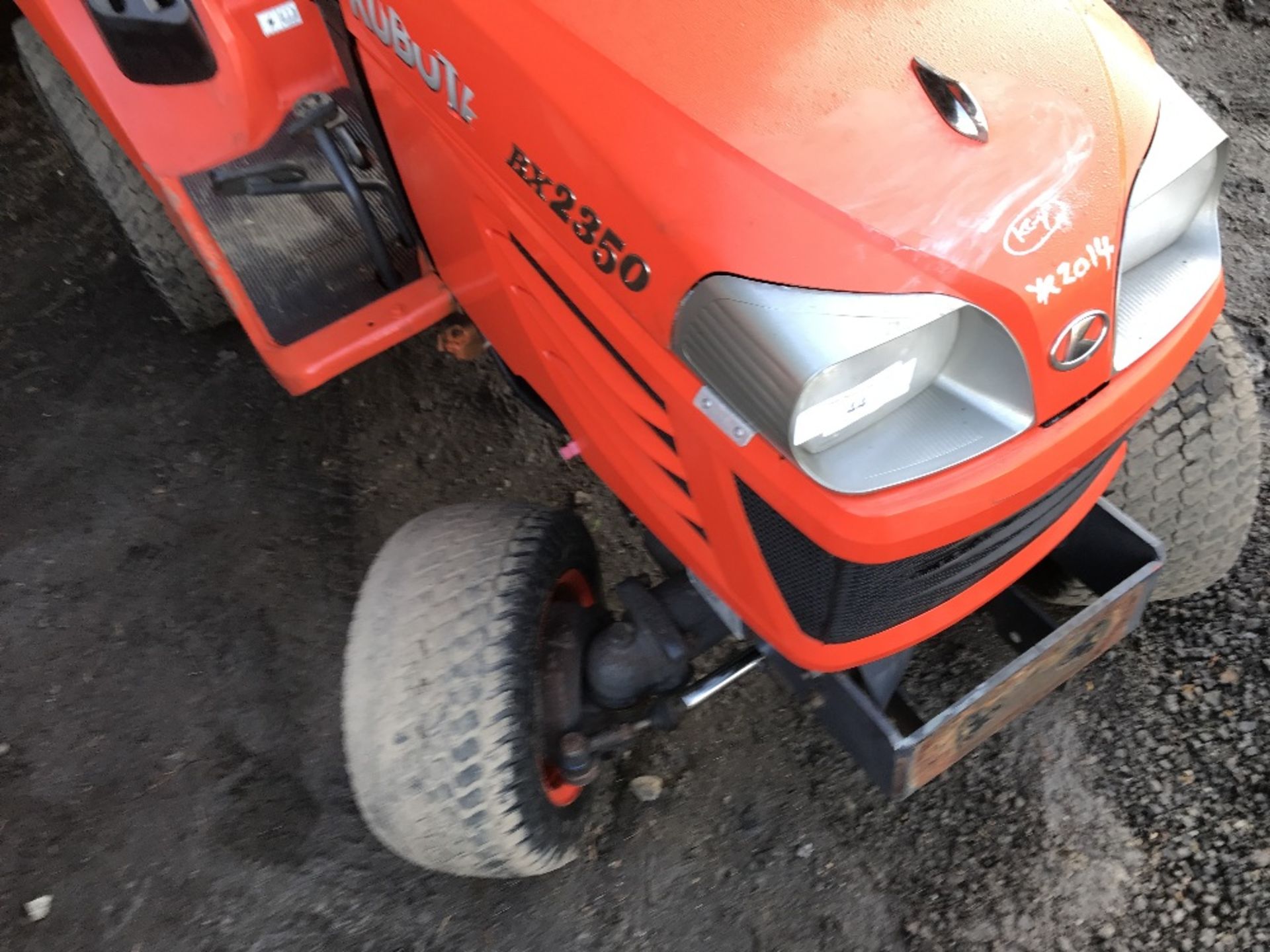 KUBOTA RX2350 4WD HYDRO DRIVE COMPACT TRACTOR SN:76921 year 2014 build WHEN TESTED WAS SEEN TO - Image 4 of 4