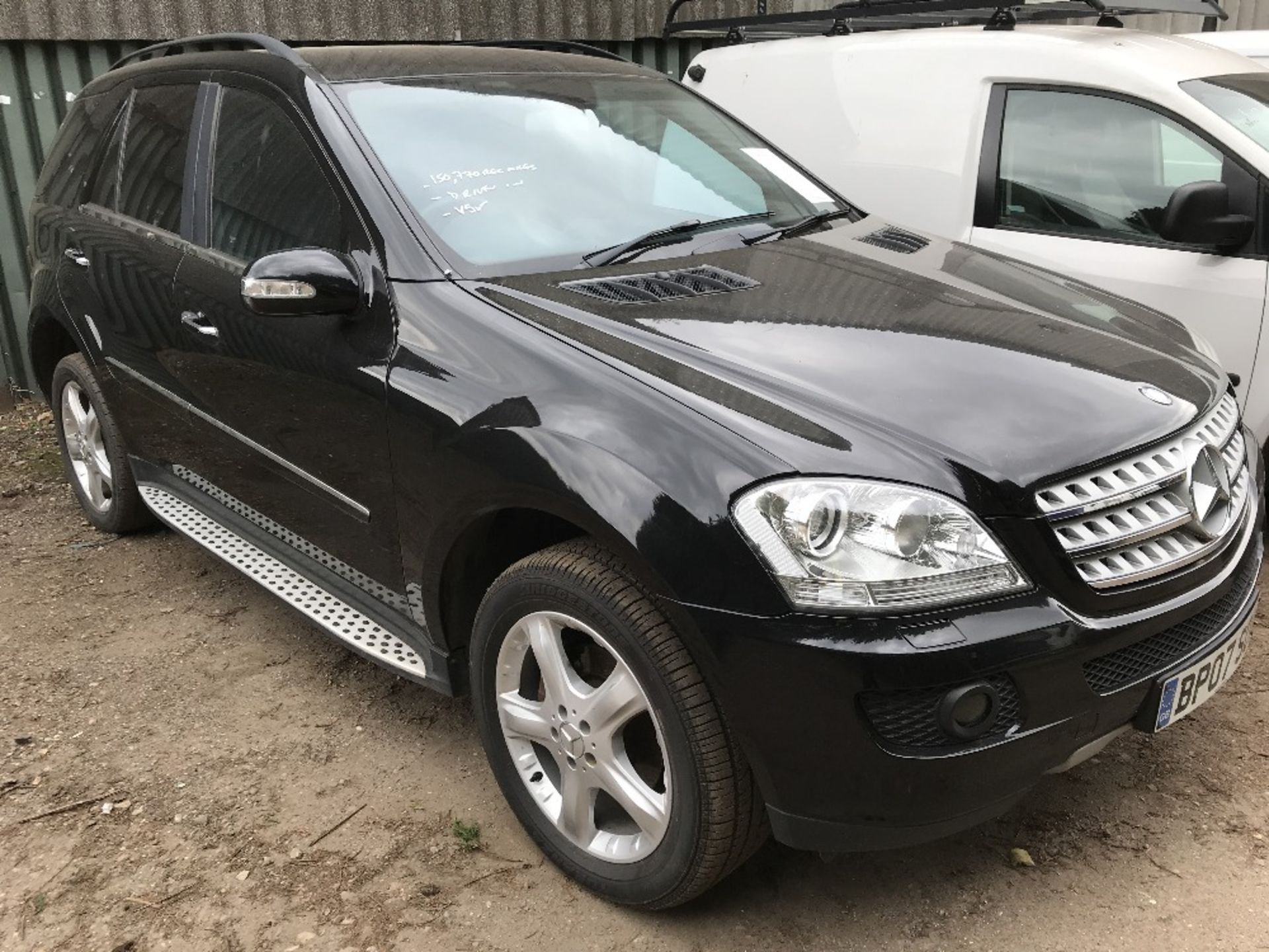 MERCEDES ML280 CDI SPORT AUTO, BLACK, REG. BP07 SOA , WITH V5. 150,770 REC.MILES. Sold Under The - Image 3 of 7