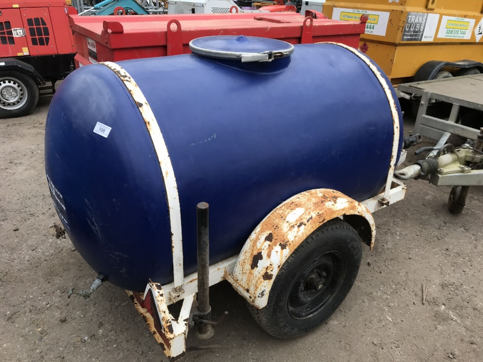 SINGLE AXLED DRINKING WATER BOWSER