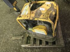 ATLAS COPCO HEAVY DUTY FORWARD AND REVERSE COMPACTION PLATE, DIESEL, PN:5076 when tested was seen to