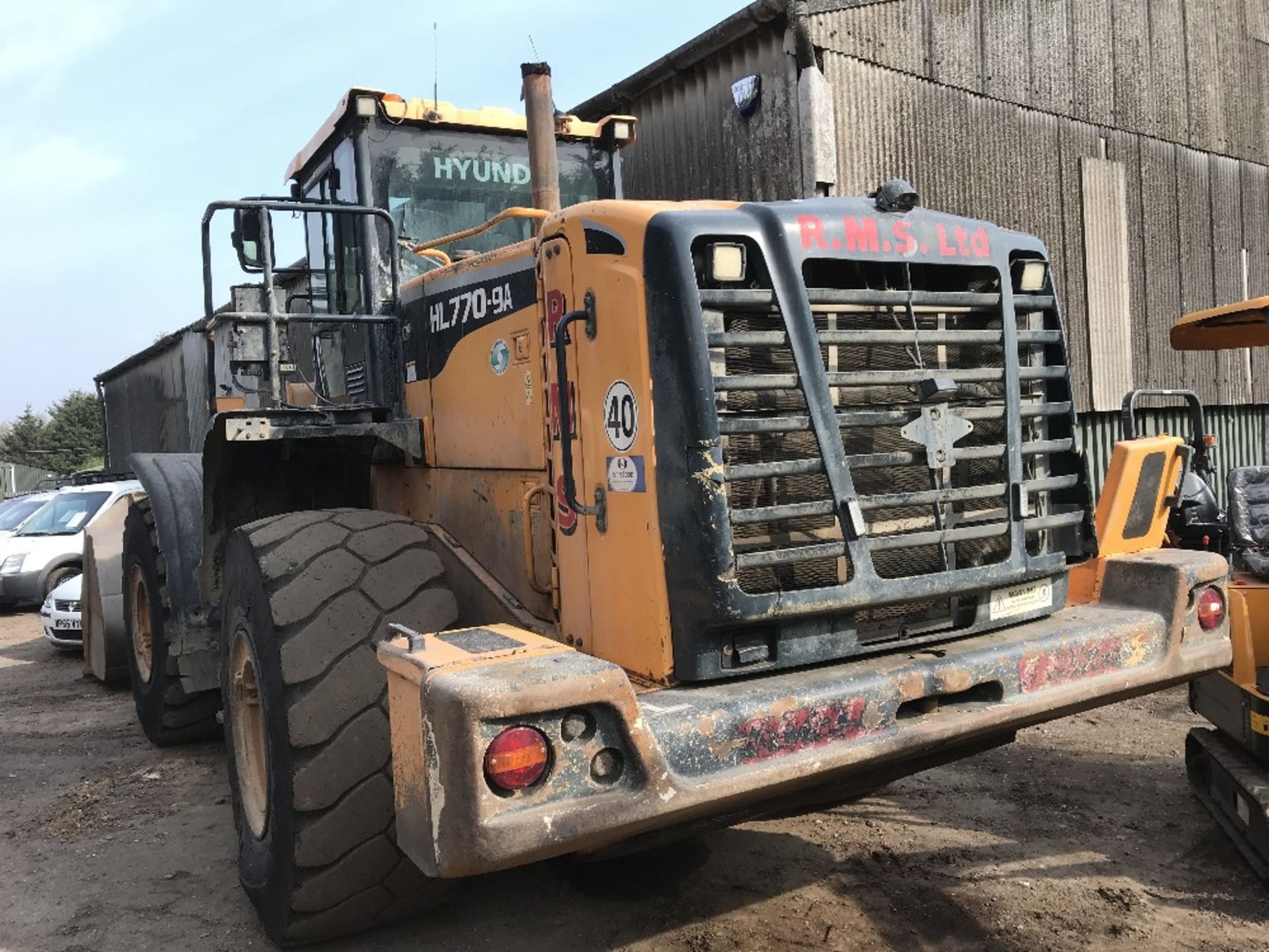 HYUNDAI HL770-9A LOADING SHOVEL, YEAR 2013 BUILD, SN:HHKHLK04AD0000080 WHEN TESTED WAS SEEN TO - Image 4 of 13