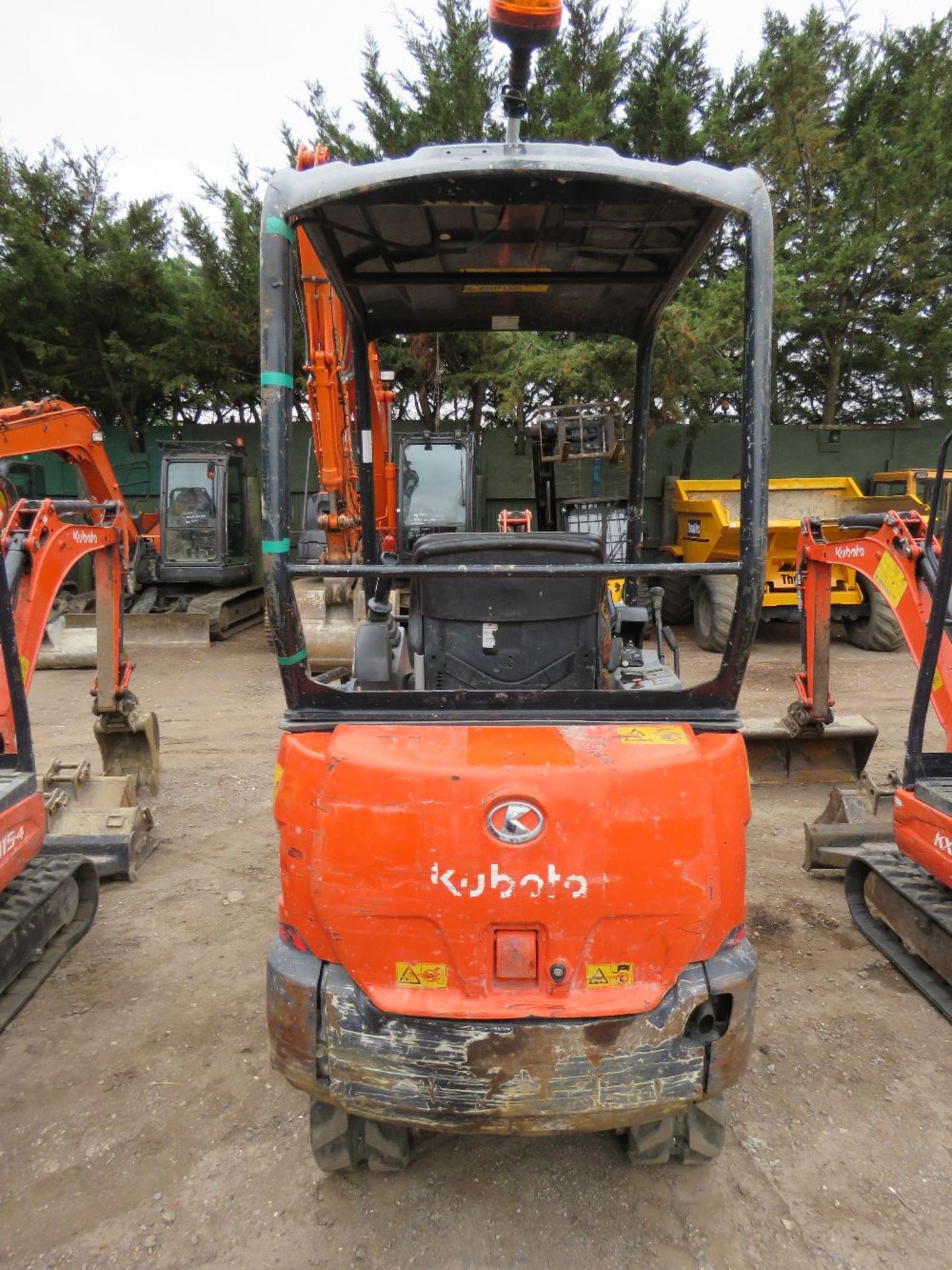 KUBOTA KX015-4 1.5TONNE MINI DIGGER, YEAR 2015 BUILD. SUPPLIED WITH 3 X BUCKETS AS SHOWN, QUICK - Image 4 of 11