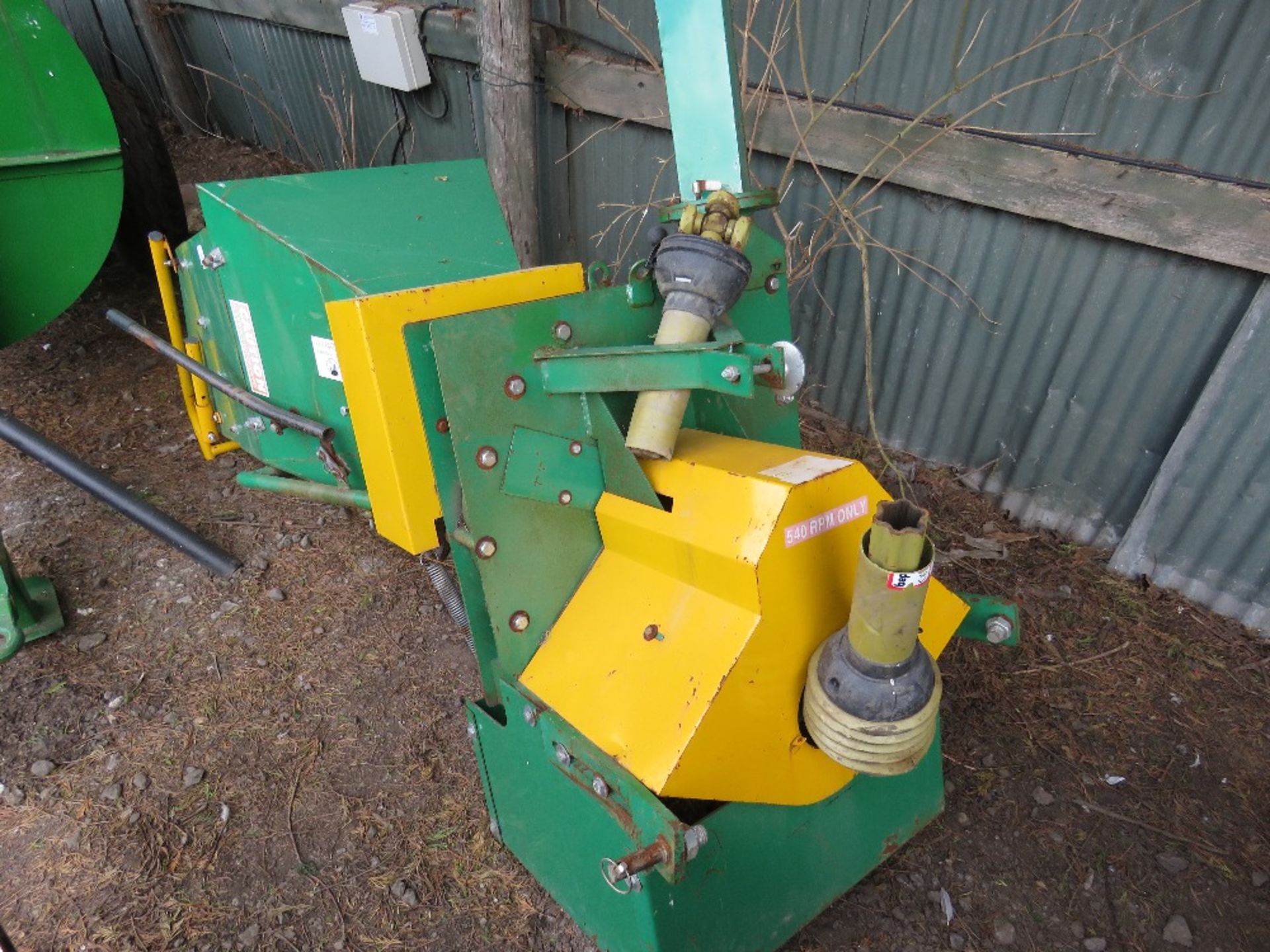 Tractor mounted pto driven chipper