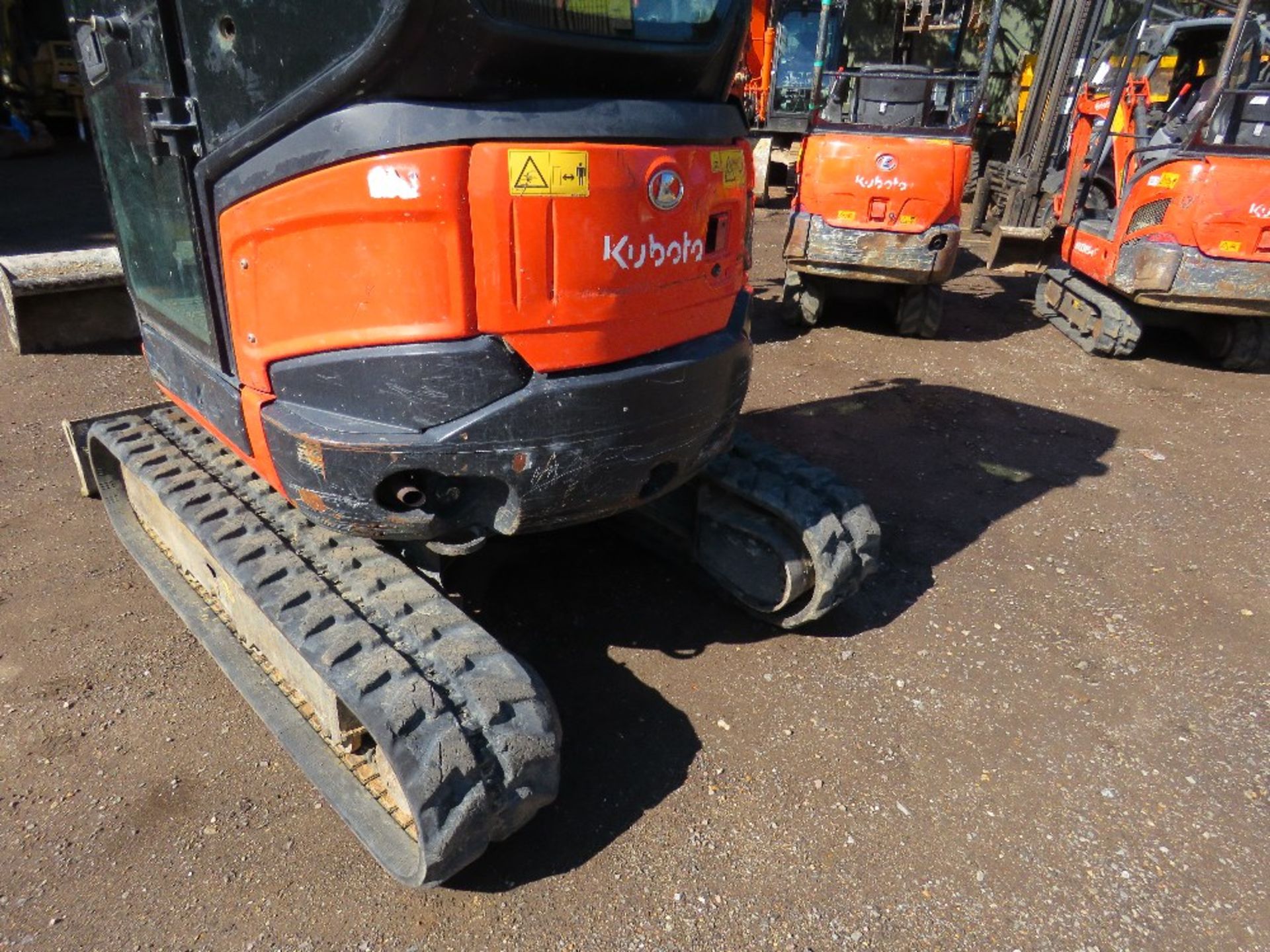 KUBOTA U27 ZERO TAIL SWING 2.7 TONNE TRACKED EXCAVATOR, YEAR 2014 BUILD. SUPPLIED WITH 3 X BUCKETS - Image 14 of 18