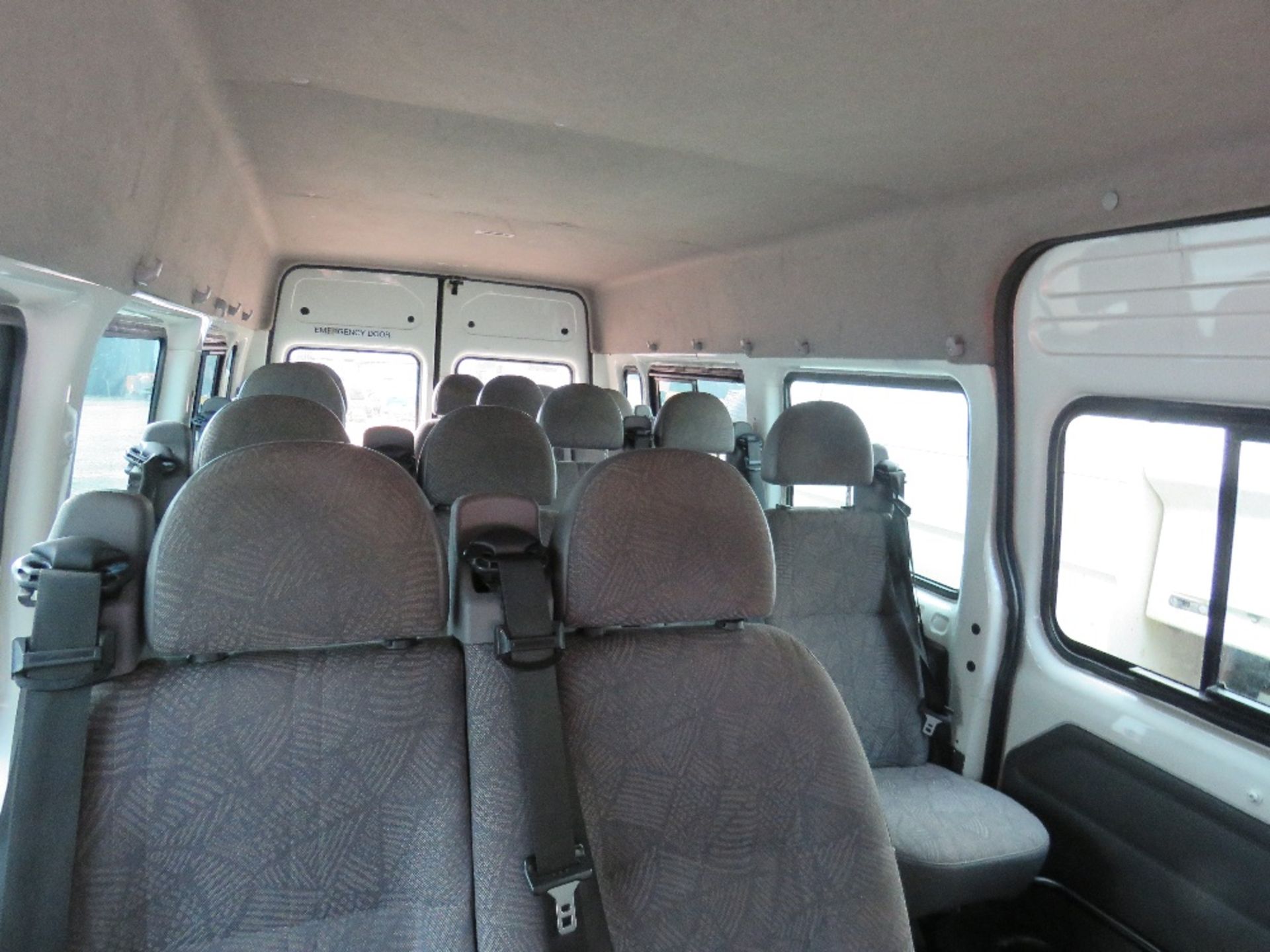 FORD TRANSIT 17 SEATER MINIBUS, REG: BP05 FVW 43,645 REC MILES?? WITH V5 WHEN TESTED WAS SEEN TO - Image 5 of 5