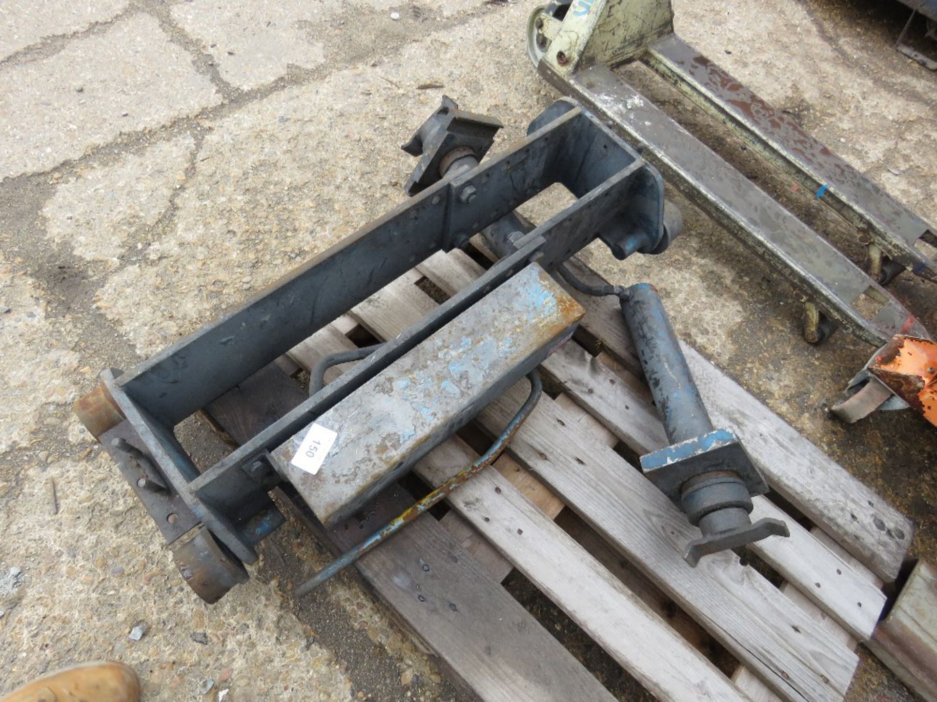 HEAVY DUTY COMMERCIAL PIT JACK - Image 2 of 3