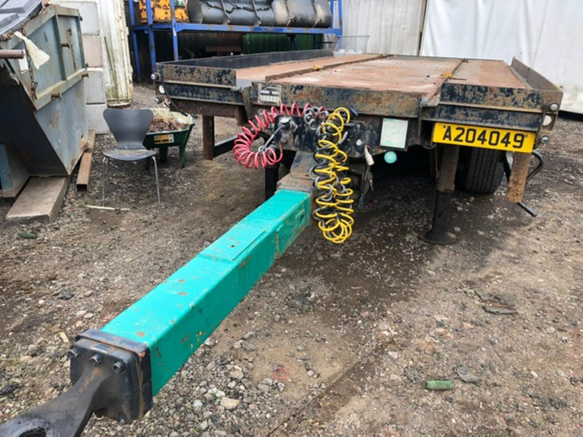 TANDEM AXLED HOOKLOADER BIN TRAILER, TEST TILL DECEMBER 2019, 57MM HITCH, FIXED DRAWBAR, 4 X AIR - Image 2 of 4